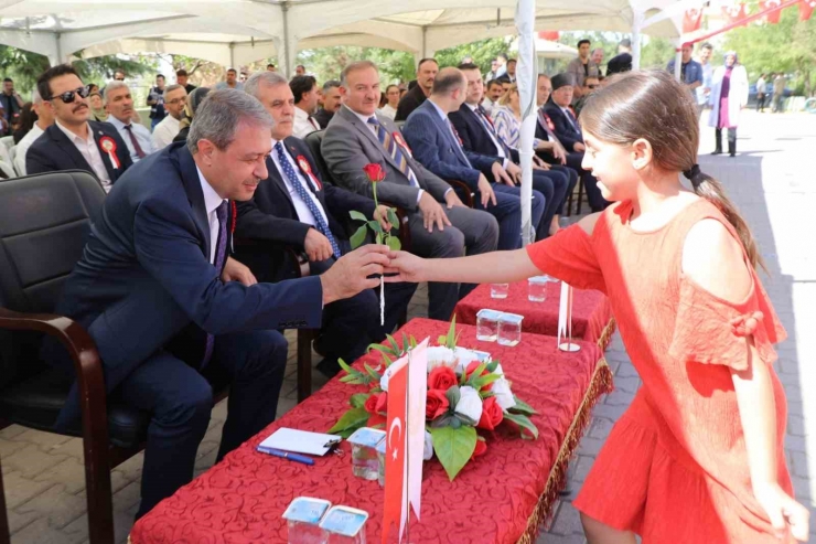 Şanlıurfa’da 767 Bin Öğrenci İçin Ders Zili Çaldı