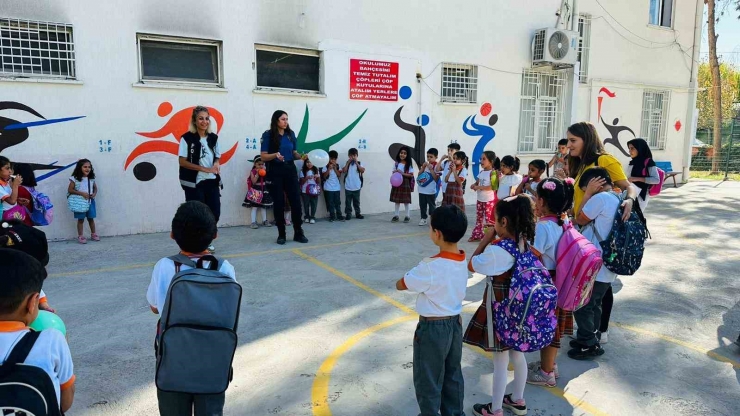 Birecik’te Polis Ekipleri Öğrencileri Bilgilendirdi