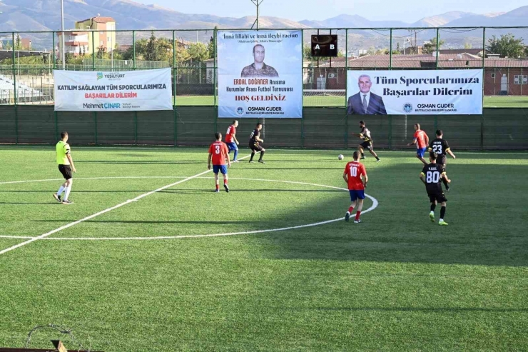 Battalgazi Belediyesi’nde Anlamlı Futbol Turnuvası