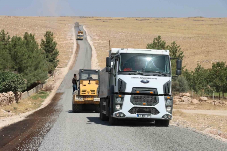 Büyükşehir Belediyesinden İlçelerde Sathi Asfalt Çalışması