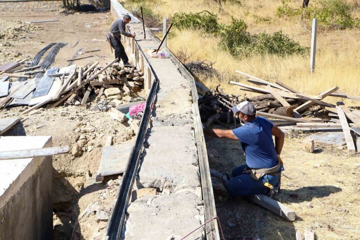 Büyükşehir Belediyesi, Dicle Huzurparkında Çalışmalara Başladı