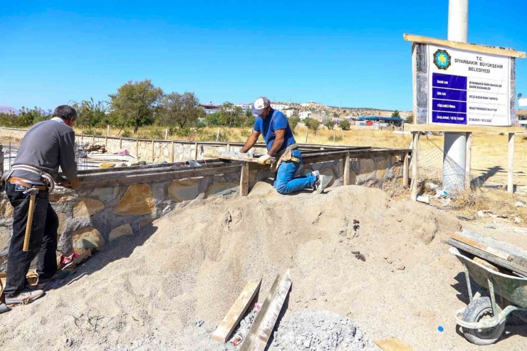 Büyükşehir Belediyesi, Dicle Huzurparkında Çalışmalara Başladı