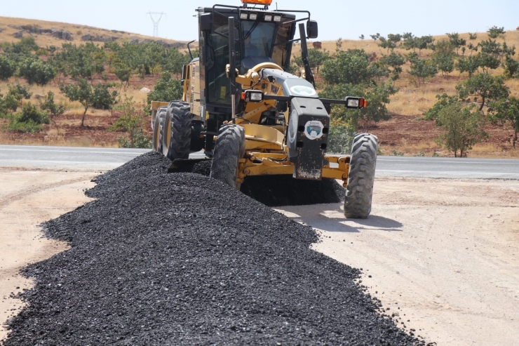 Bozova Belediyesinden Kırsalda Yol Seferberliği