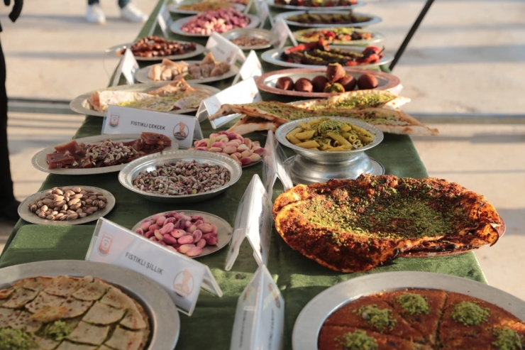 Şanlıurfa’da Fıstık İle İsot Yemeklerde Buluştu