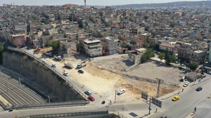 Fadıloğlu, Yol Açma Ve Genişletme Çalışmasını Yerinde İnceledi