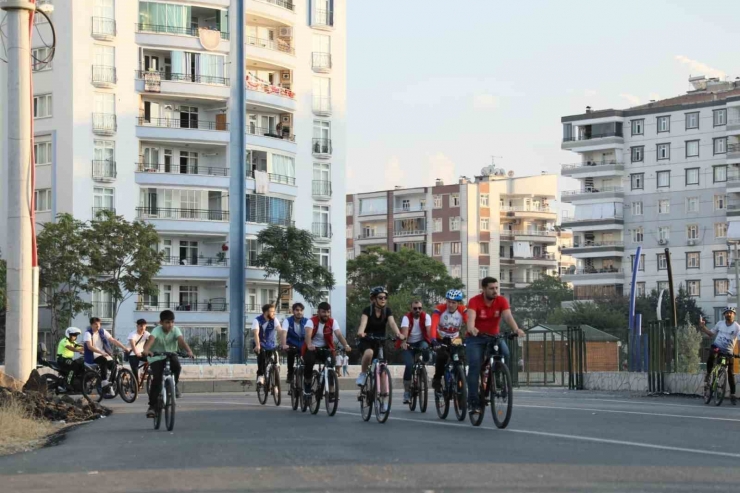 Diyarbakır’da 150 Sporcu Sağlıklı Yaşam İçin Pedal Çevirdi