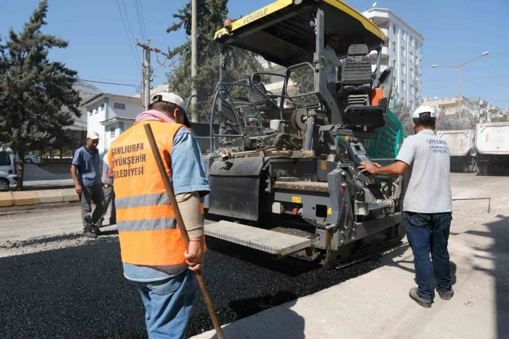 Şanlıurfa’da Asfaltlama Çalışmaları Sürüyor