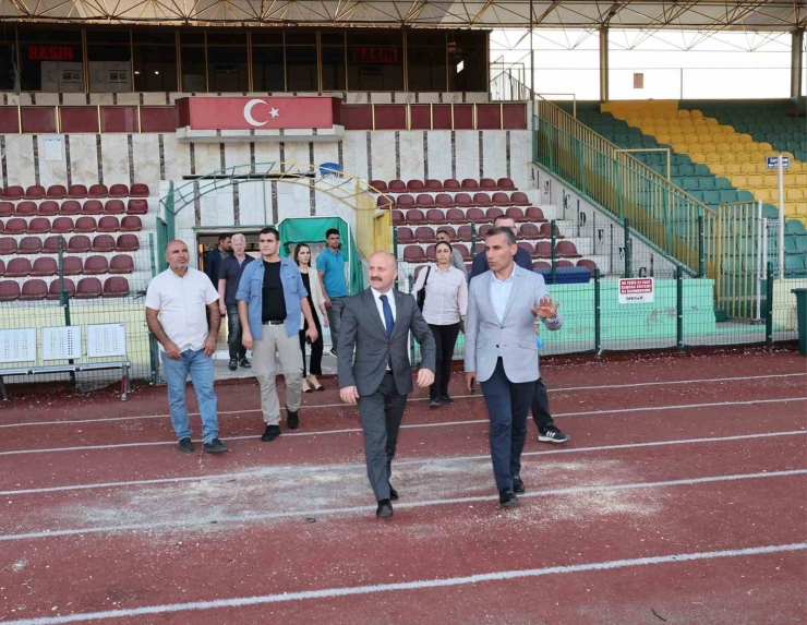 Adıyaman Atatürk Stadyumunda Bakım Ve Onarım Çalışmaları Başlıyor