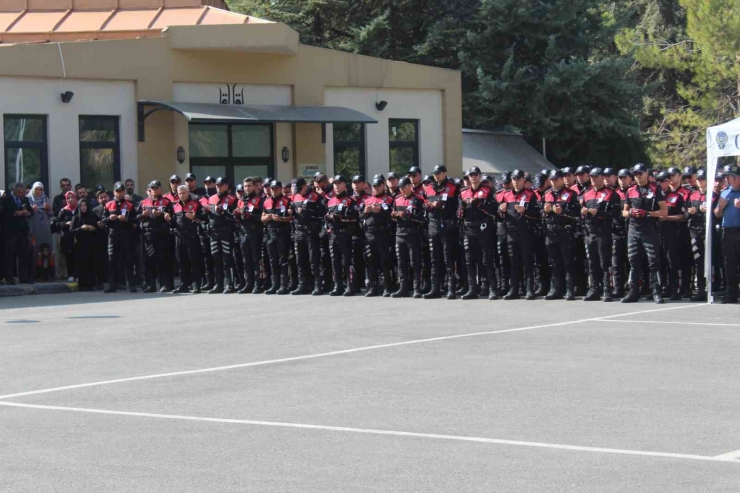 Kazada Şehit Olan Polisin Naaşı Törenle Memleketine Uğurlandı