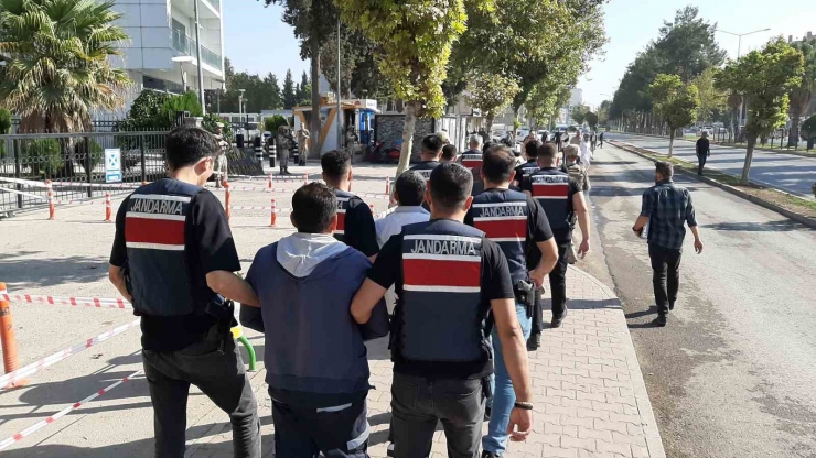 Adıyaman’da Pkk/kck Silahlı Terör Örgütüne Yardım Ve Yataklık Yapanlara Operasyon