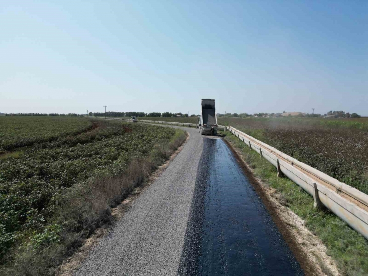 Büyükşehirden Eyyübiye Kırsalında Sathi Asfalt Çalışması