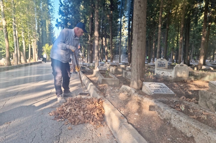 Adıyaman Belediyesinden Temizlik Mesaisi