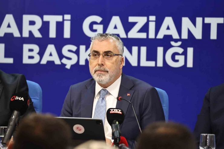 Bakan Işıkhan: “istihdam Sayımız 31 Milyon 686 Bine Yükseldi, İşsiz Sayısı Yüzde 9,2’ye Geriledi”