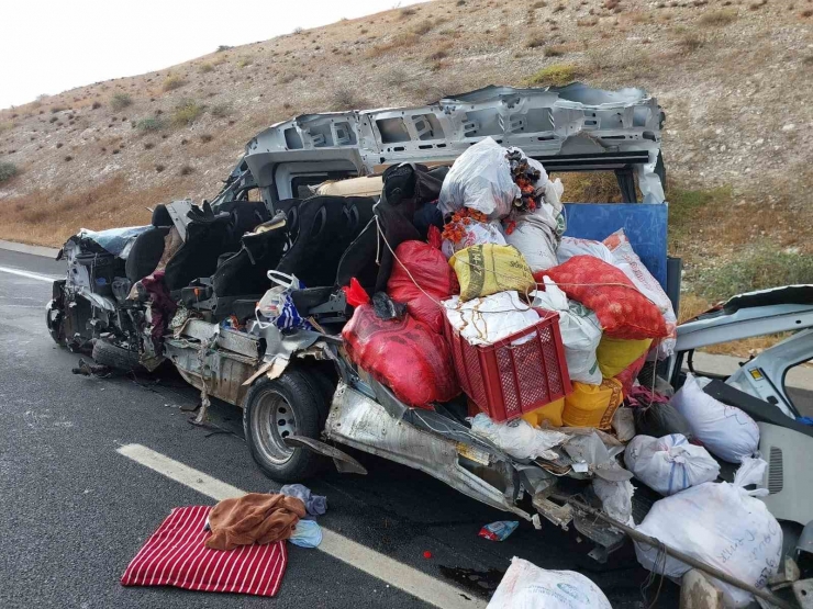 Gaziantep’teki Feci Kazada Can Pazarı Yaşandı