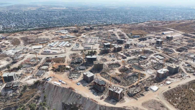 Adıyaman’daki Kalıcı Konutların Alt Yapı İhaleleri Yapıldı