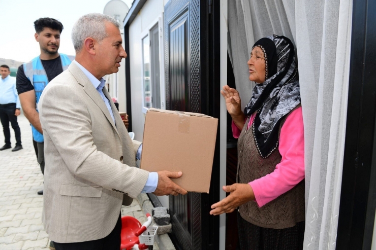 Yeşilyurt Belediyesi ‘emanet Çarşısı’ İle Gönüllere Dokunuyor