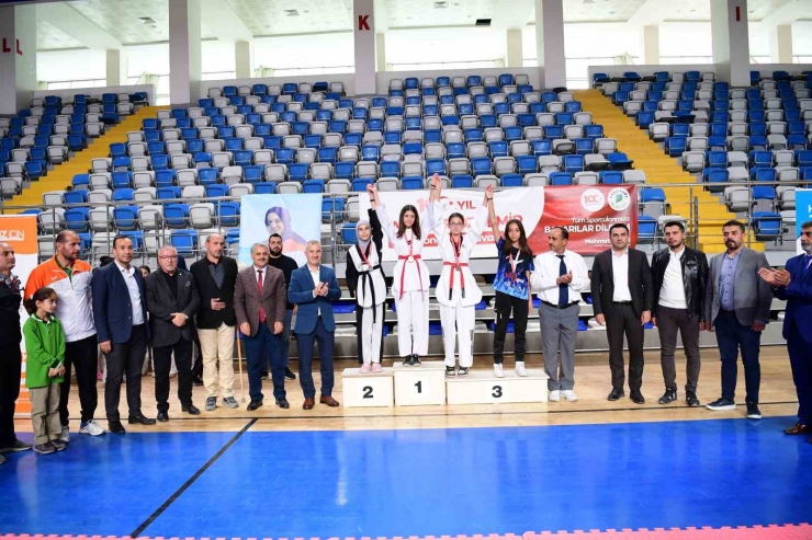 Depremde Hayatını Kaybeden Milli Sporcu Adına Turnuva