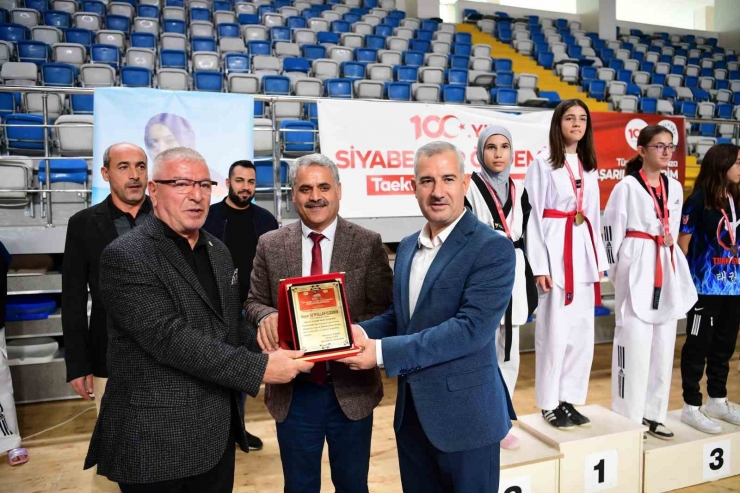 Depremde Hayatını Kaybeden Milli Sporcu Adına Turnuva