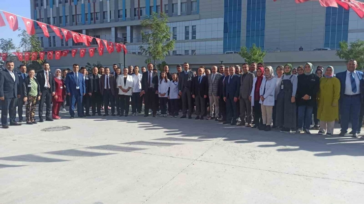 Battalgazi Devlet Hastanesi’nde 100. Yıl Fidan Dikimi Gerçekleştirildi