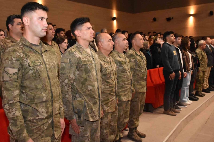 Cumhuriyeti’nin 100. Yılında ‘türk Demokrasisi’ Paneli