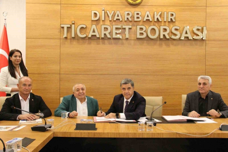 Diyarbakır’da Üç Borsa Arasında İş Birliği Protokolü İmzalandı