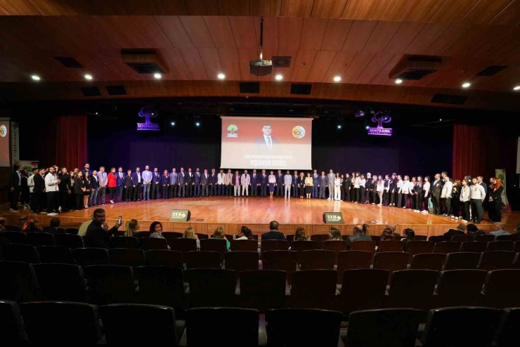 Spor Alanında Enler Ve İlklere 100 Özel Ödül