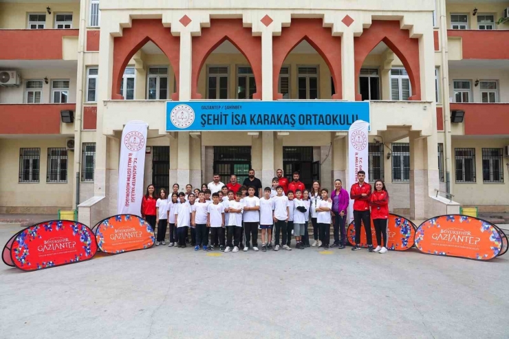 Büyükşehir Öğrencilere Yetenek Taraması Yapıyor