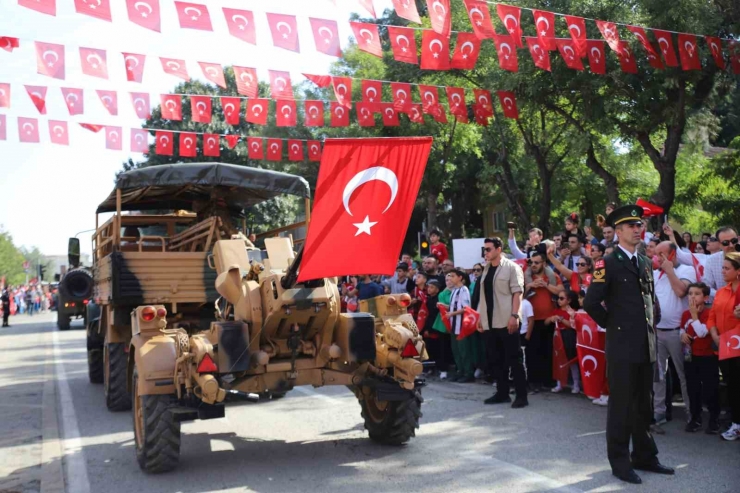 Gaziantep’te Cumhuriyet’in 100. Yılı Coşkuyla Kutlandı