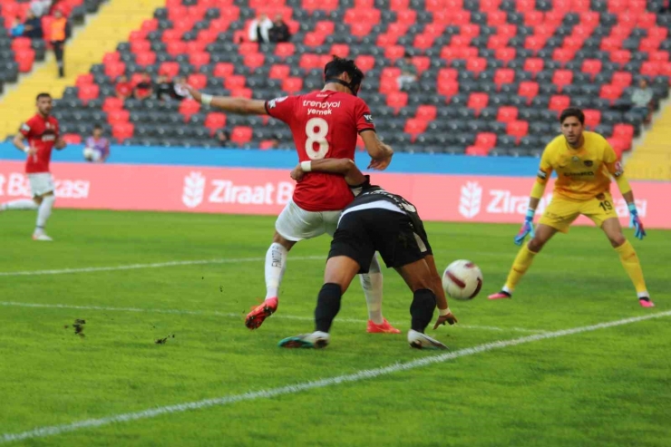 Ziraat Türkiye Kupası: Gaziantep Fk: 4 - Efeler 09 Spor: 0