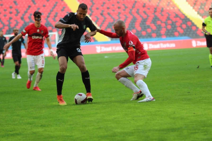 Ziraat Türkiye Kupası: Gaziantep Fk: 4 - Efeler 09 Spor: 0