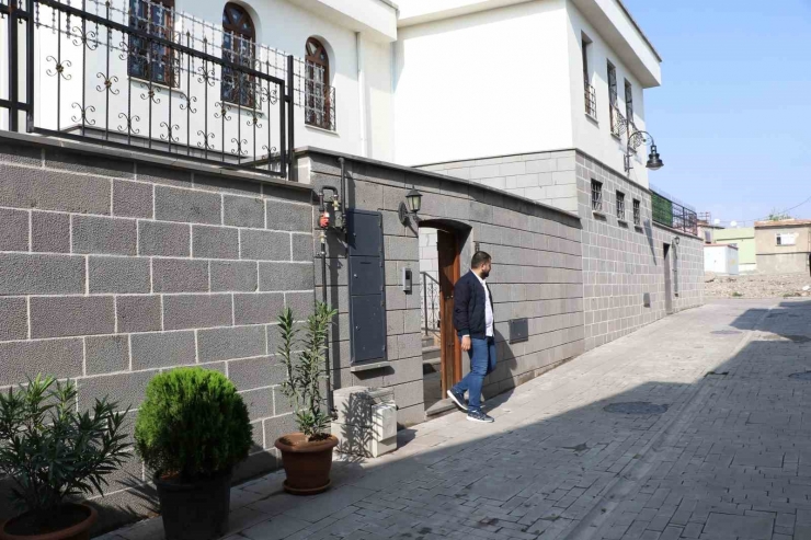 Diyarbakır’da Yeni Yapılan 3 Otel, 12 İş Yeri, 55 Konut Satışa Çıkıyor