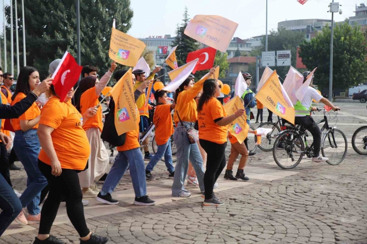 Gaziantep’te Lösemili Çocuklar İçin Farkındalık Korteji