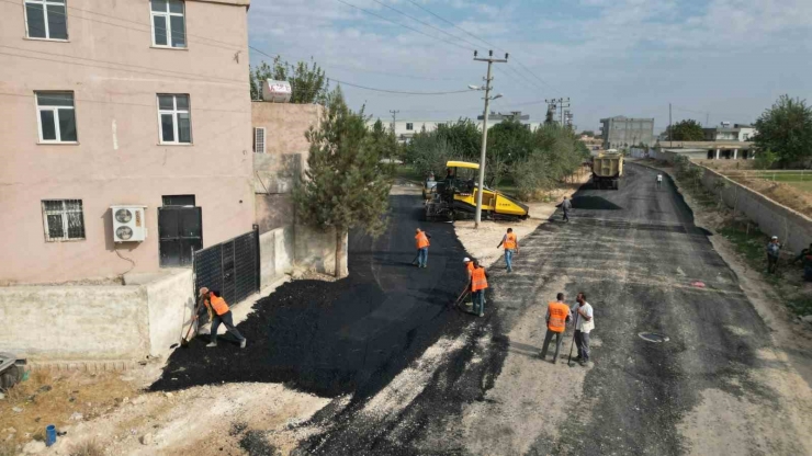 Suruç İlçesinde Yollar Asfaltlanıyor