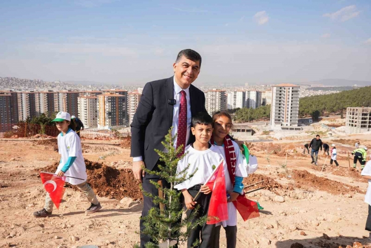 Şehitkamil’in 27. Ormanına Can Suyu Verildi