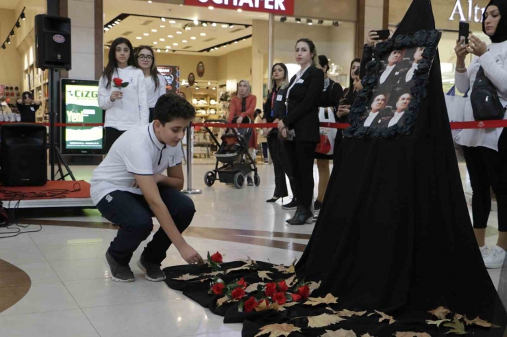 Ceylan Karavil Park’ta 10 Kasım Atatürk’ü Anma Etkinliği