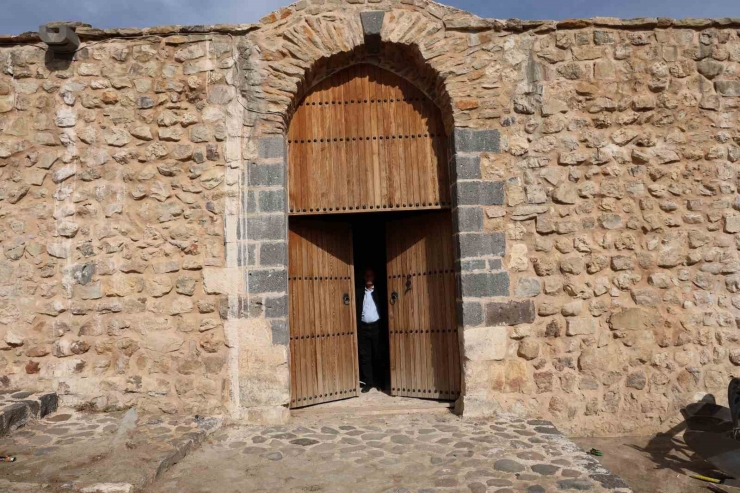 Diyarbakır’da 700 Yıldır Ayakta Kalan Han Turizme Kazandırılmayı Bekliyor