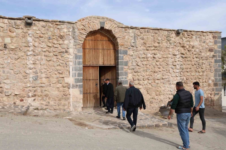 Diyarbakır’da 700 Yıldır Ayakta Kalan Han Turizme Kazandırılmayı Bekliyor
