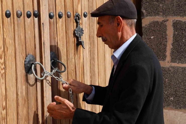 Diyarbakır’da 700 Yıldır Ayakta Kalan Han Turizme Kazandırılmayı Bekliyor