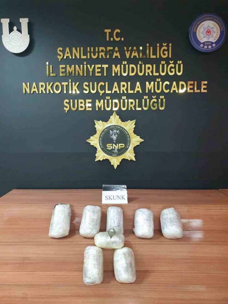 Şanlıurfa’da 9 Kilo Skunk Ele Geçirildi
