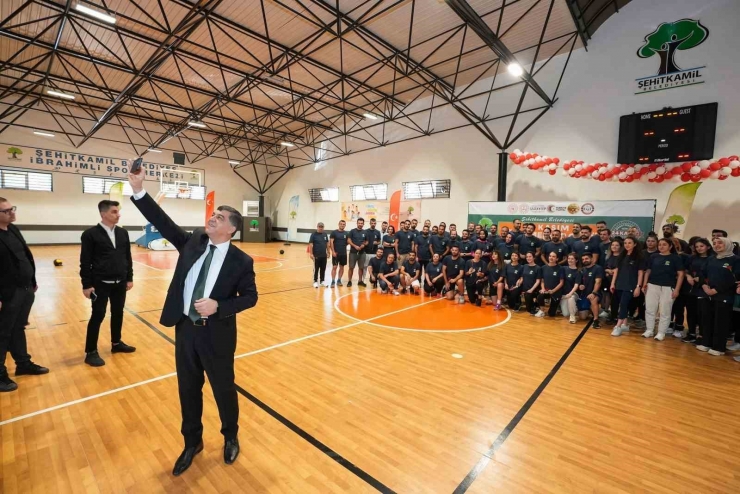 Kasım Ayında Yarışma Sırası Öğretmenlerde