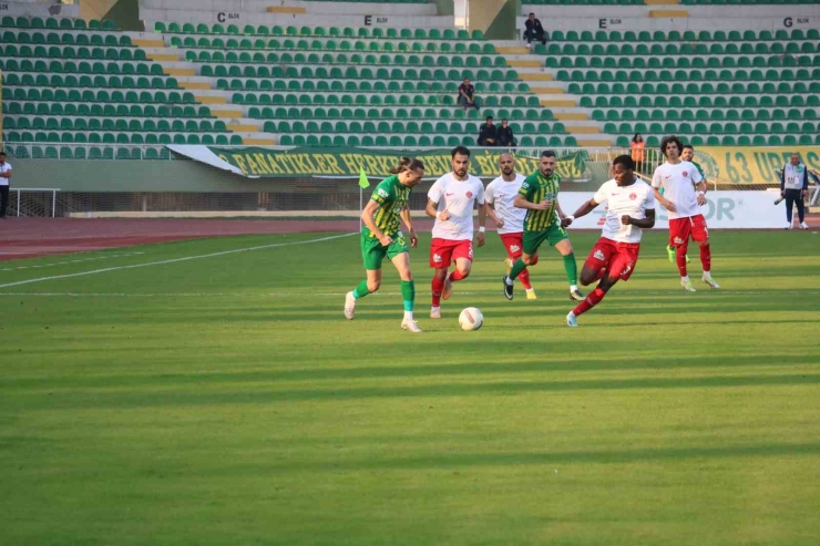 Trendyol 1. Lig: Şanlıurfaspor: 0 - Ümraniyespor: 1 (maç Devam Ediyor)