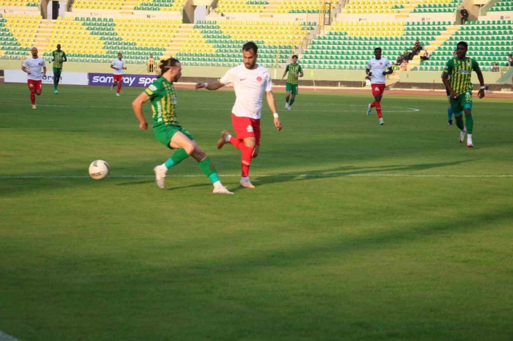 Trendyol 1. Lig: Şanlıurfaspor: 0 - Ümraniyespor: 1 (maç Devam Ediyor)