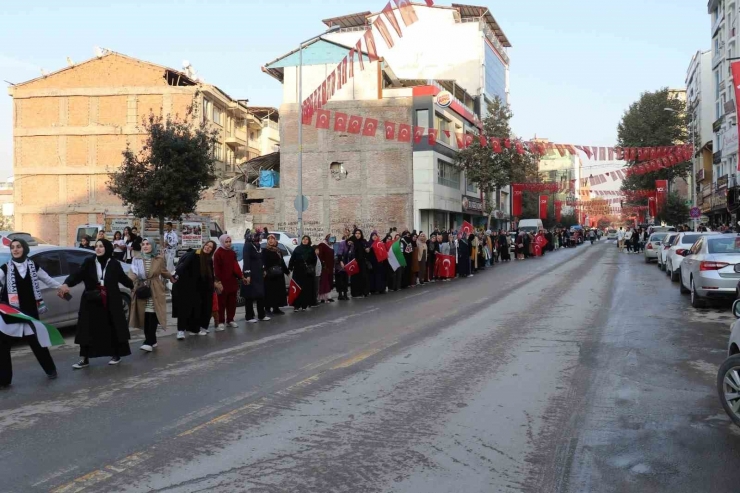 Malatya’da Gazze Zinciri Yürüyüşü