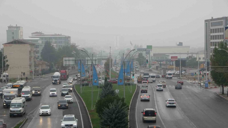 Malatya’da Sağanak İle Sis Etkili Oluyor