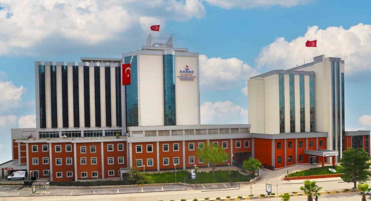 Sanko Üniversitesi Hastanesi’nde Bebeğe Kalp Ameliyatı Yapıldı