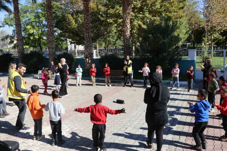 Haliliye’de Uzman Psikologlar Çocuklarla Buluştu