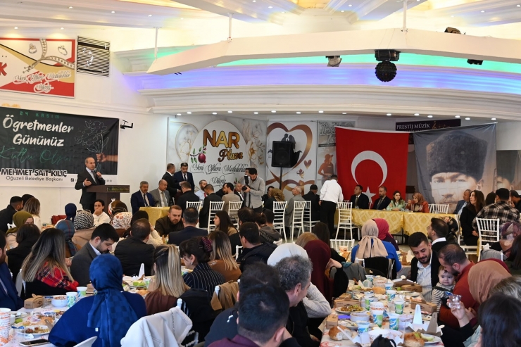 Oğuzeli’nde Öğretmenler Yemek Programında Bir Araya Geldi