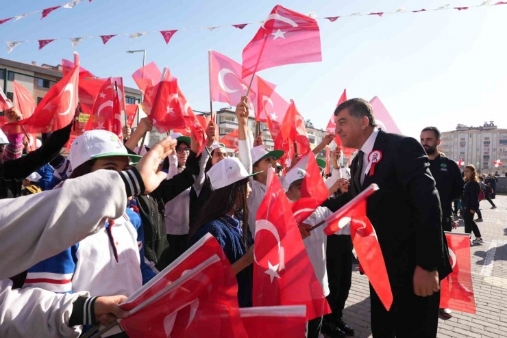 Şehitkamil Belediyesi Öğretmenler Ortaokulu’nun Açılışı Yapıldı