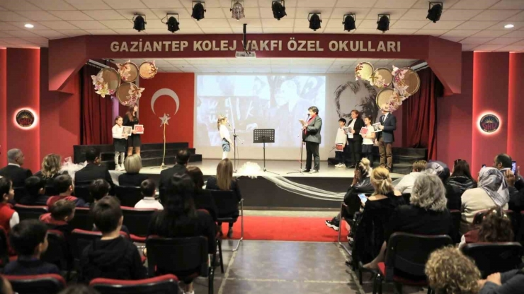 Gaziantep Kolej Vakfı Öğrencileri Öğretmenlerini Unutmadı