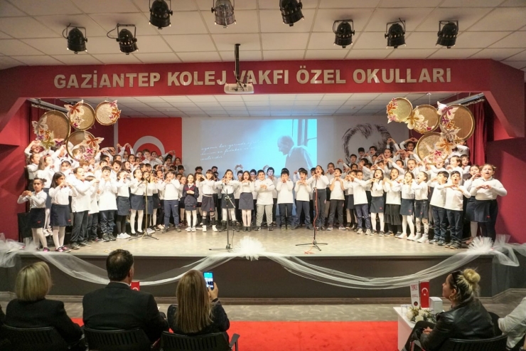 Gaziantep Kolej Vakfı Öğrencileri Öğretmenlerini Unutmadı